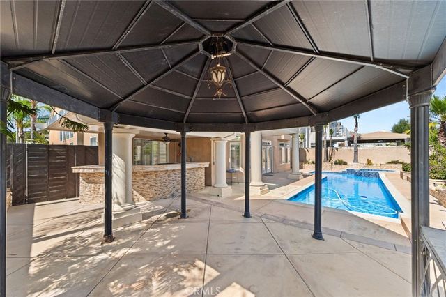 23715 Via Segovia Street, Murrieta, CA 92562