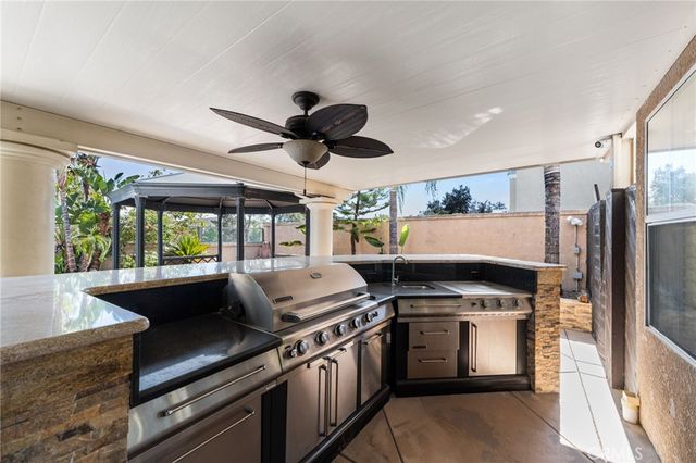 23715 Via Segovia Street, Murrieta, CA 92562