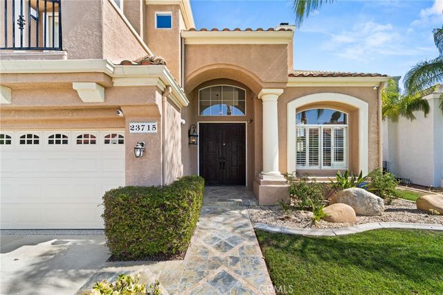 23715 Via Segovia Street, Murrieta, CA 92562