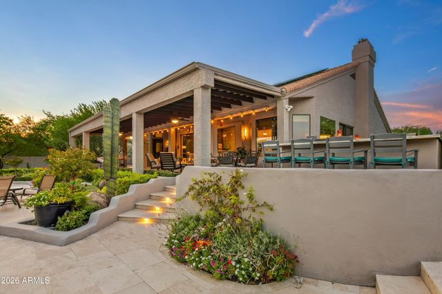 8667 E LARIAT Lane, Scottsdale, AZ 85255