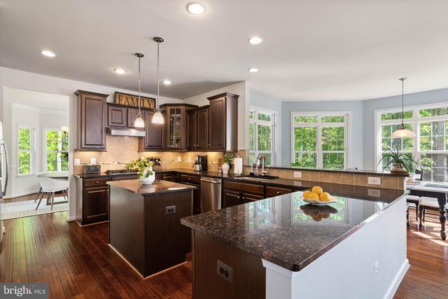 415 MCPHERSON DR, Fredericksburg, VA 22406