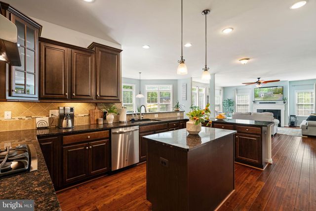 415 MCPHERSON DR, Fredericksburg, VA 22406