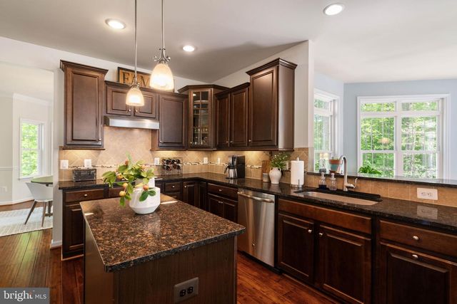 415 MCPHERSON DR, Fredericksburg, VA 22406