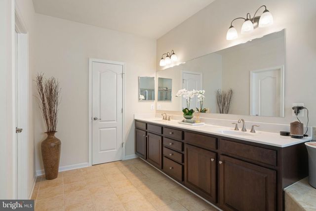 415 MCPHERSON DR, Fredericksburg, VA 22406