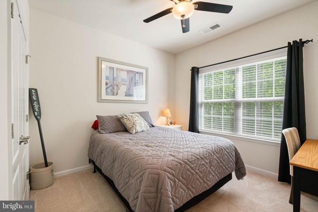 415 MCPHERSON DR, Fredericksburg, VA 22406