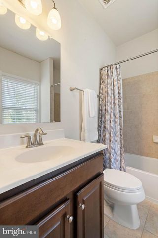 415 MCPHERSON DR, Fredericksburg, VA 22406