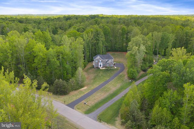 415 MCPHERSON DR, Fredericksburg, VA 22406