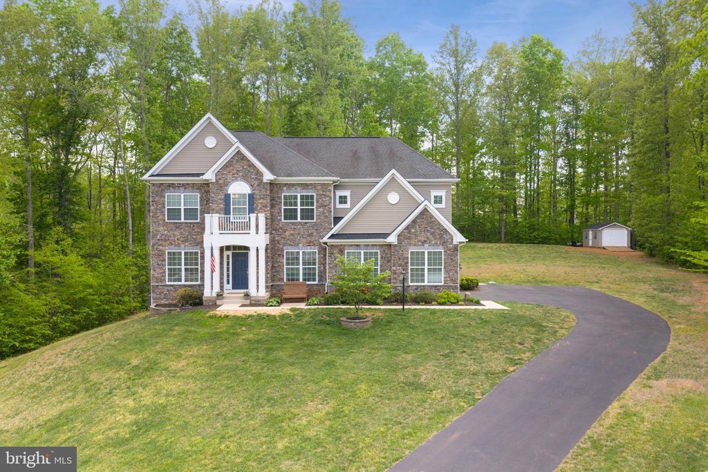 415 MCPHERSON DR, Fredericksburg, VA 22406