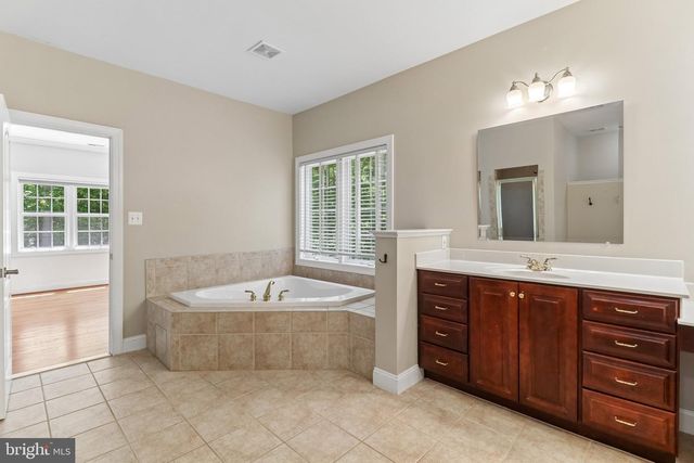 10649 WOLVERINE CT, Manassas, VA 20111