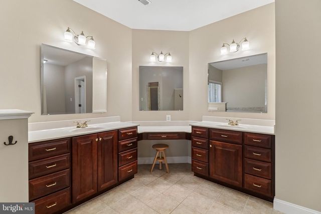 10649 WOLVERINE CT, Manassas, VA 20111
