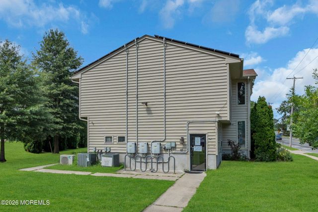 110 Miller Road, Lakewood, NJ 08701