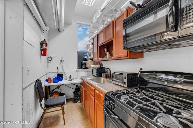110 Miller Road, Lakewood, NJ 08701