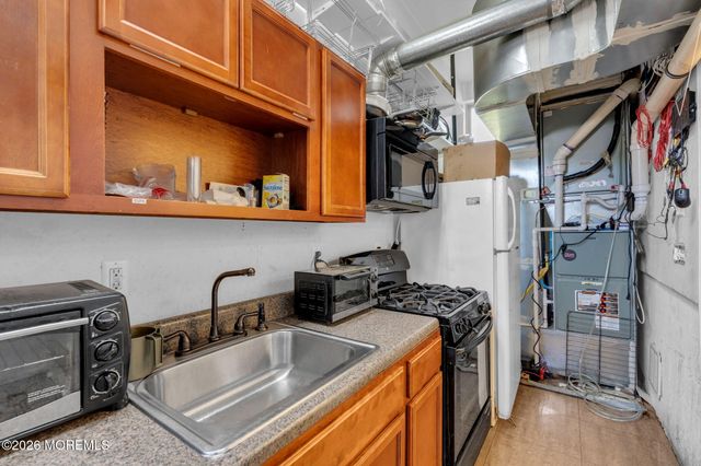 110 Miller Road, Lakewood, NJ 08701