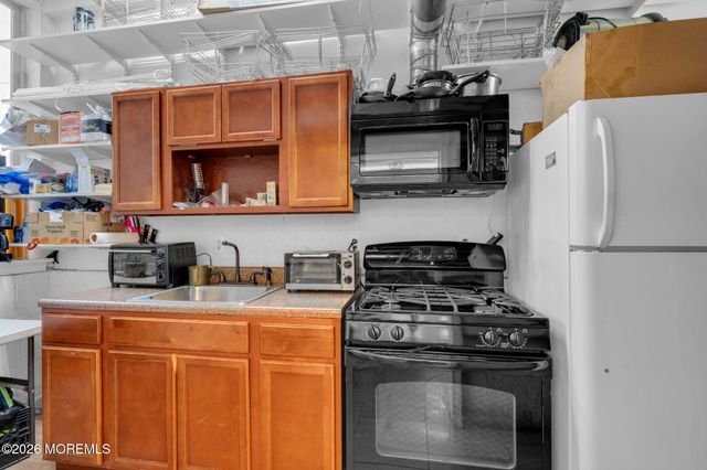 110 Miller Road, Lakewood, NJ 08701