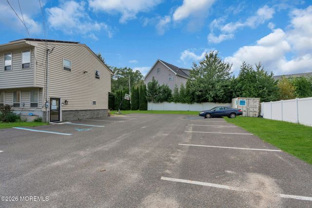 110 Miller Road, Lakewood, NJ 08701
