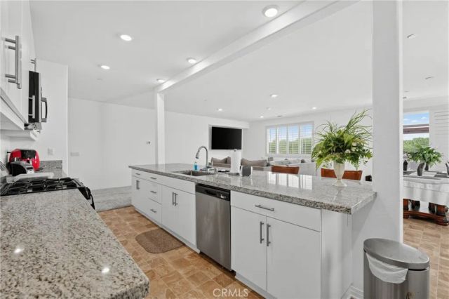 30154 Chamonix, Menifee, CA 92585