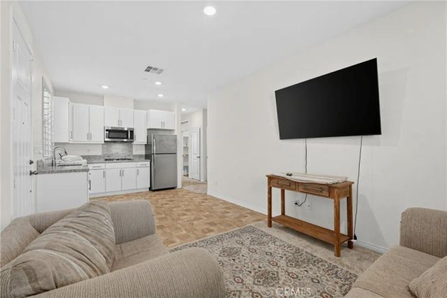 30154 Chamonix, Menifee, CA 92585