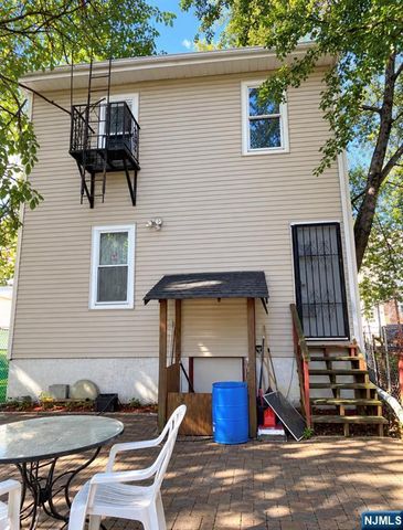152 E Main Street, Paterson, NJ 07522