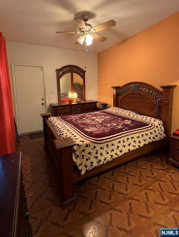 152 E Main Street, Paterson, NJ 07522