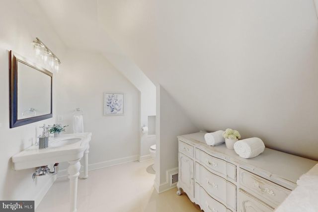 10318 PARKMAN RD, Silver Spring, MD 20903