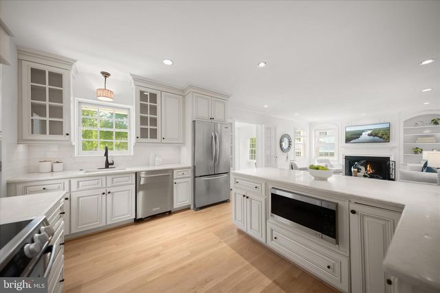 10318 PARKMAN RD, Silver Spring, MD 20903