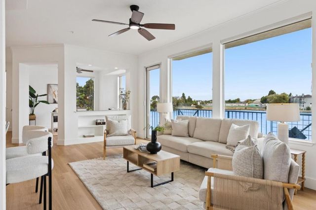 100 Baltic Circle 130, Redwood City, CA 94065