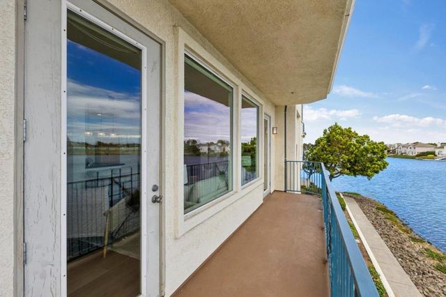 100 Baltic Circle 130, Redwood City, CA 94065
