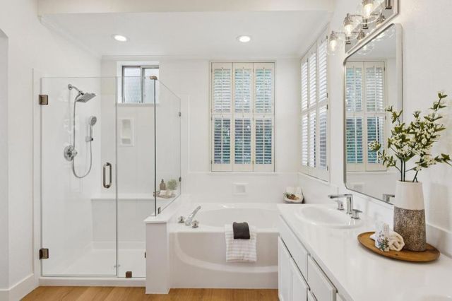100 Baltic Circle 130, Redwood City, CA 94065