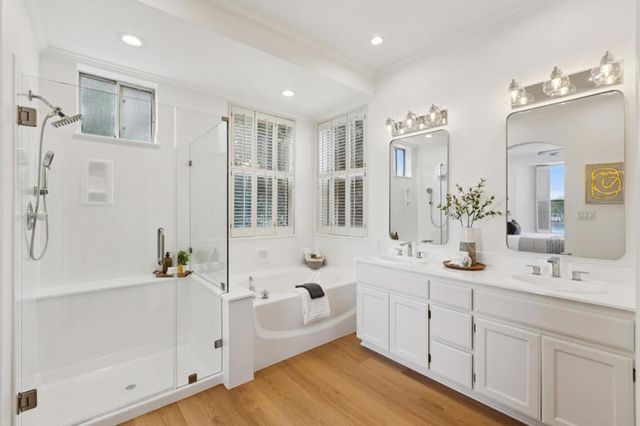 100 Baltic Circle 130, Redwood City, CA 94065