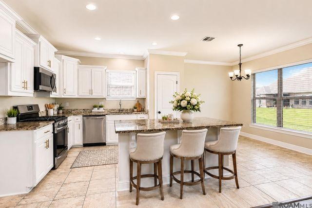 4757 Bayou Plantation Dr, Addis, LA 70710