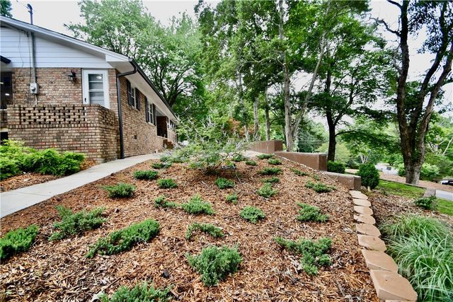 280 Valleybrook Drive, Athens, GA 30606