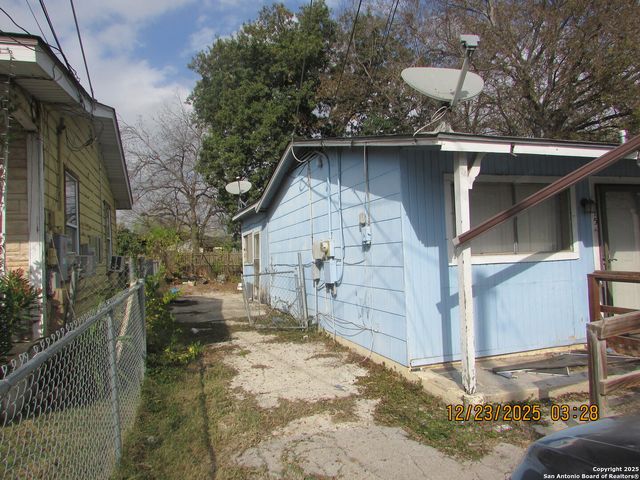 415 Dorie, San Antonio, TX 78220