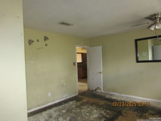 415 Dorie, San Antonio, TX 78220