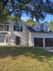 6392 Phillips Court, Lithonia, GA 30058