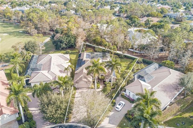 3126 Terramar CT, Naples, FL 34119