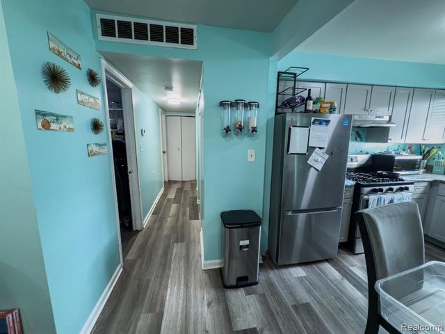 29171 Carlton Street, Inkster, MI 48141