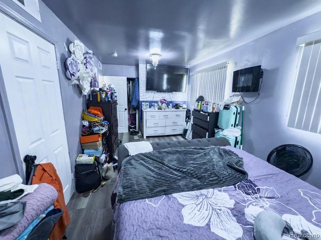 29171 Carlton Street, Inkster, MI 48141