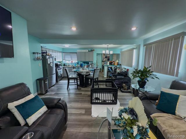 29171 Carlton Street, Inkster, MI 48141