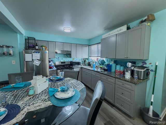 29171 Carlton Street, Inkster, MI 48141