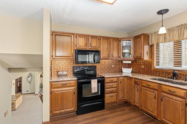 2902 63rd Street, Fennville, MI 49408