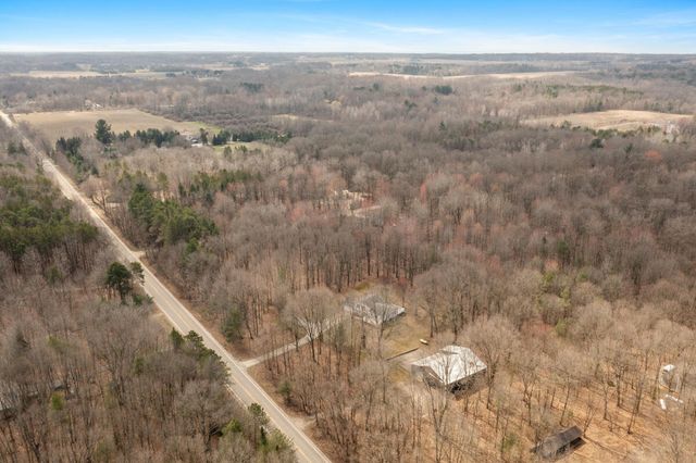 2902 63rd Street, Fennville, MI 49408