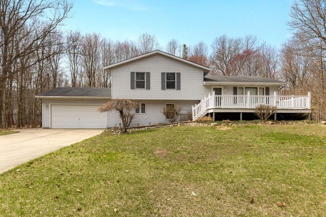 2902 63rd Street, Fennville, MI 49408