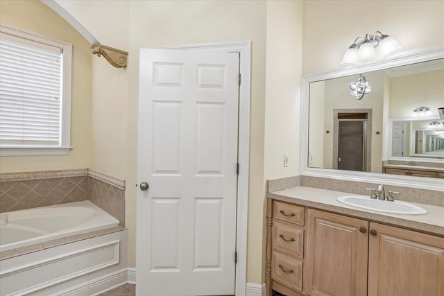 3754 Cunard Drive, Tallahassee, FL 32311