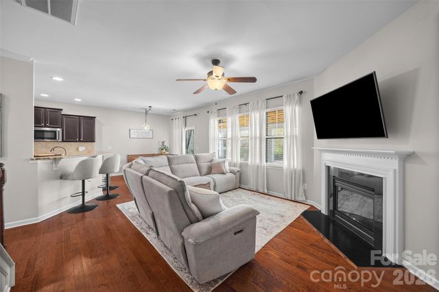 130 Bay Laurel Drive, Mooresville, NC 28115