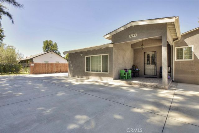 7349 Etiwanda, Reseda, CA 91335