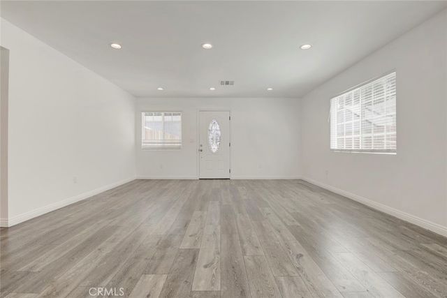 7349 Etiwanda, Reseda, CA 91335