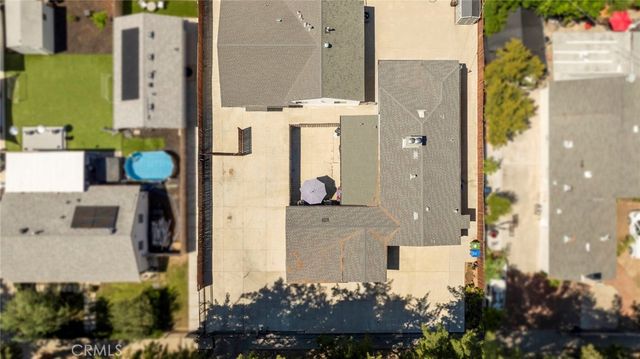 7349 Etiwanda, Reseda, CA 91335