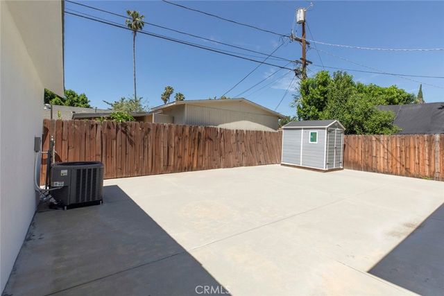 7349 Etiwanda, Reseda, CA 91335