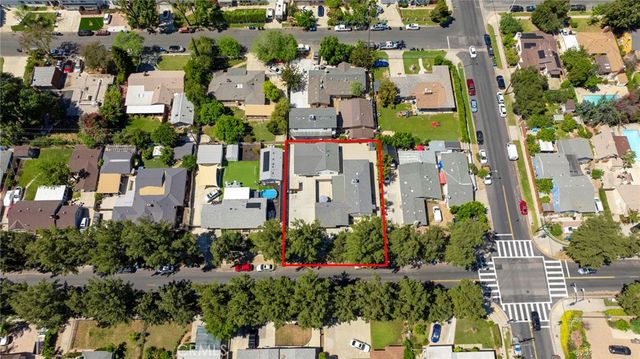 7349 Etiwanda, Reseda, CA 91335