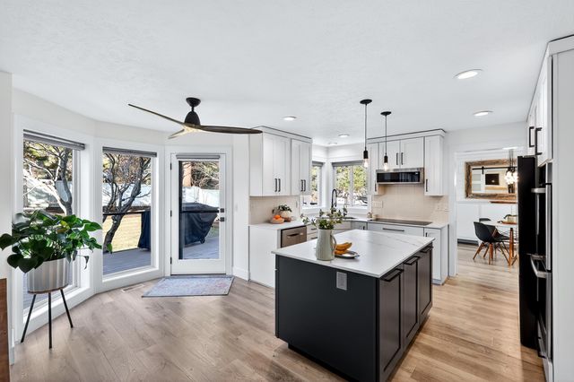 1624 S Rocky Ridge Dr, Spokane Valley, WA 99212